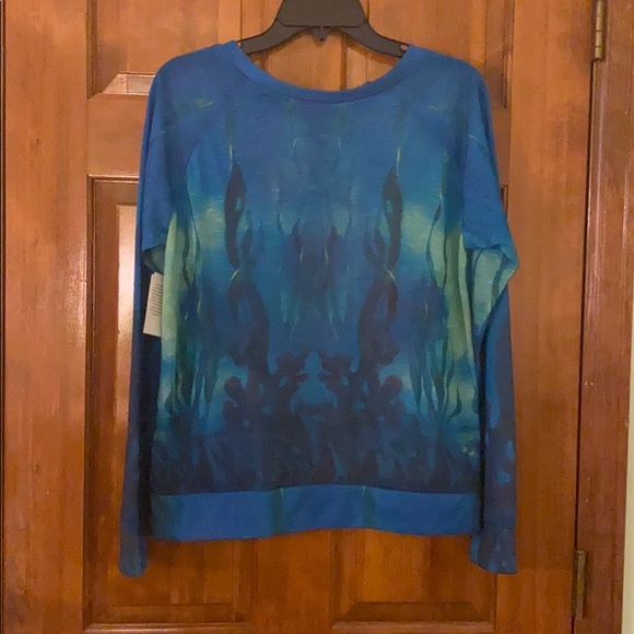 Rue 21 - Disney Little Mermaid Long Sleeve - Picture 2 of 5